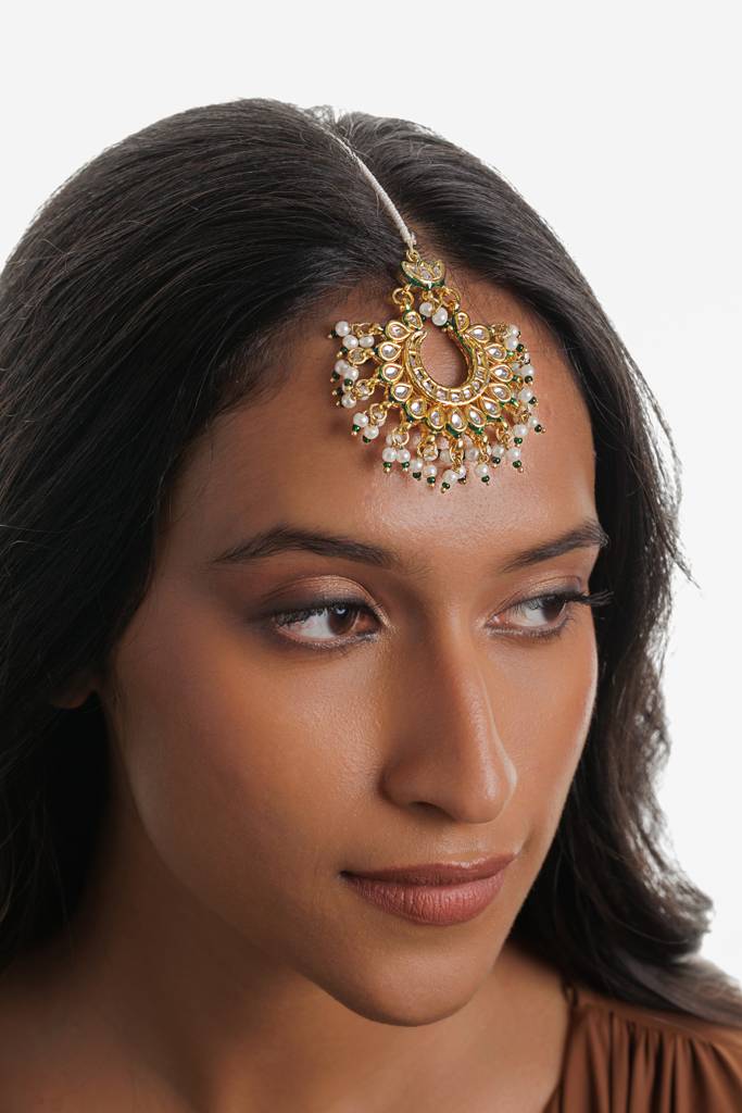 Chaand Kundan And Pearl Drop Maangteeka : WFAE186
