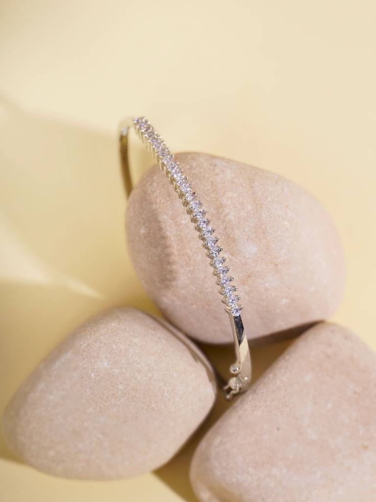Sleek Streak Cz Bracelet : WFBC352