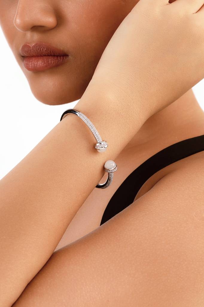 Diamante Twist-It Cuff Bracelet : WFBC354