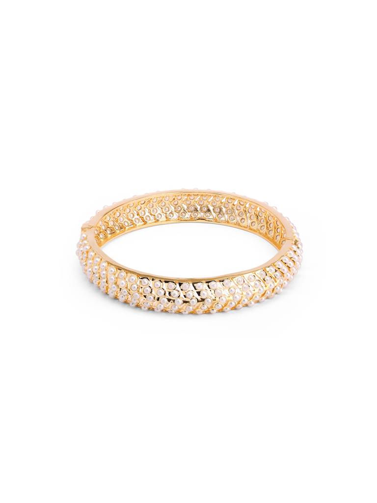 Meira Pearl Studded Bangle : WFBE314