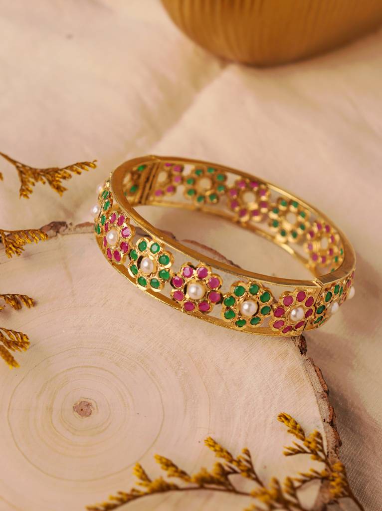 Meira Red & Green Floral Jadau Bangle : WFBE315