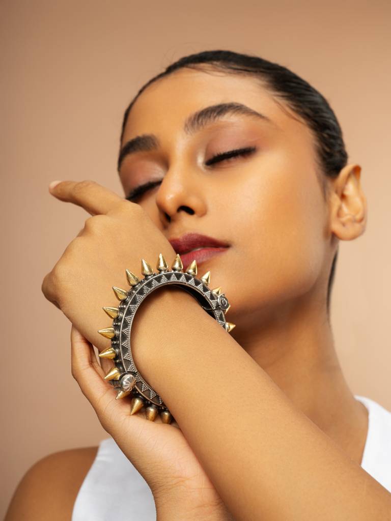Gypsy Surya Chakra Dual Tone Bangle : WFBO21