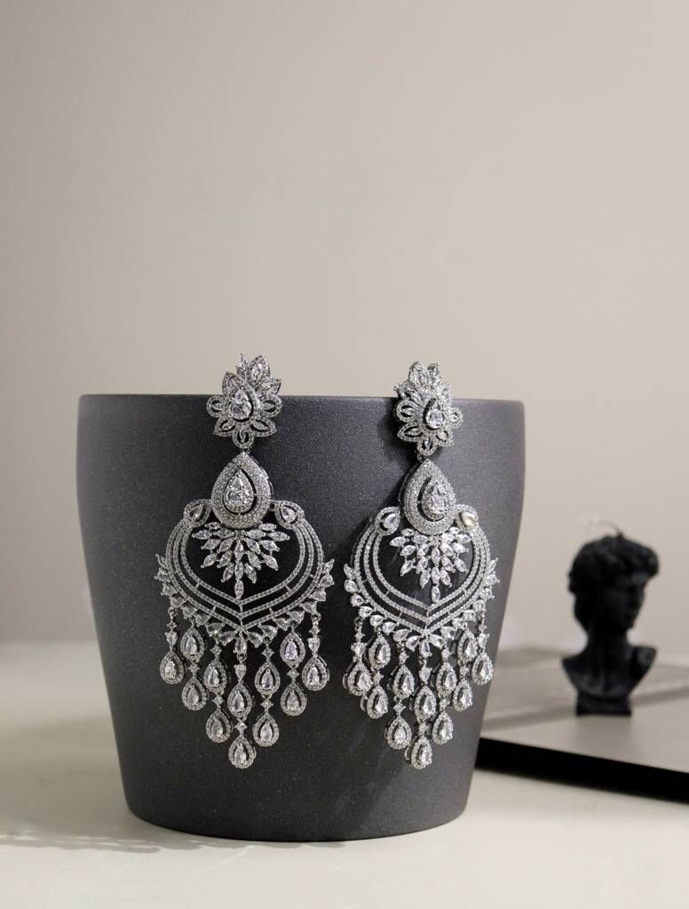 Cubic Zirconia Diamante Drops Chandbali Earrings : WFEC178