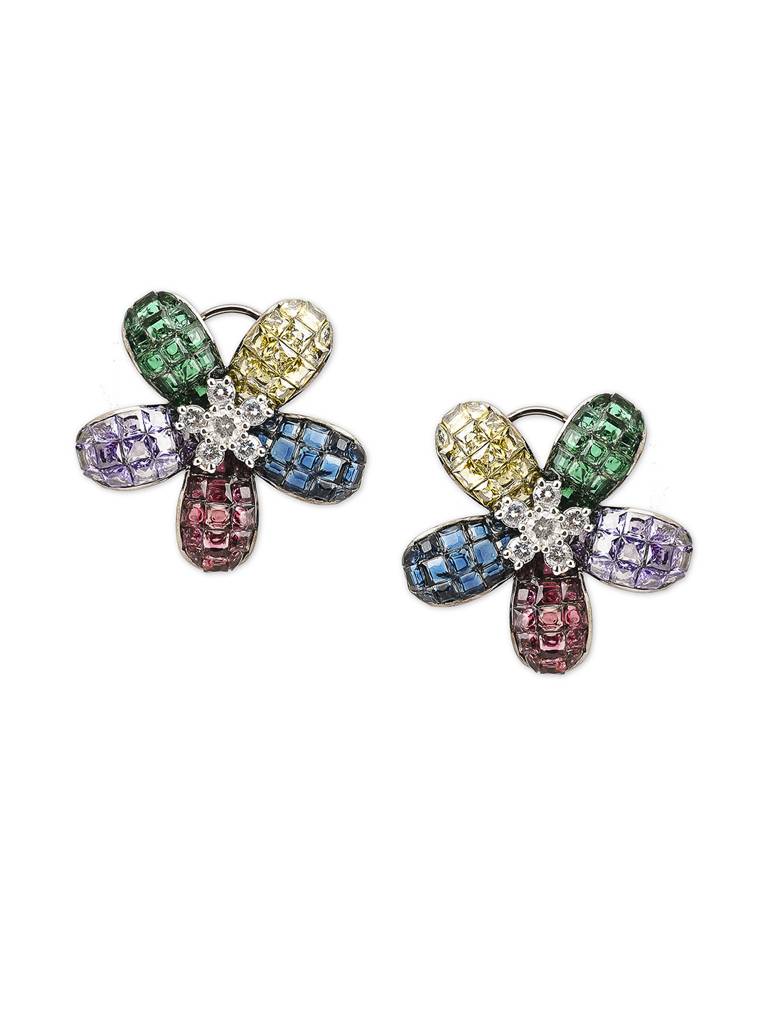Floral Aura Cz Stud Earrings : WFEC427