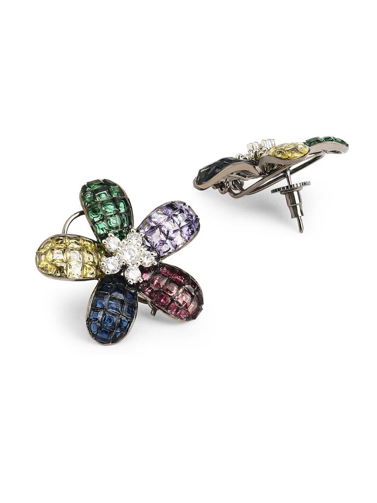Floral Aura Cz Stud Earrings : WFEC427