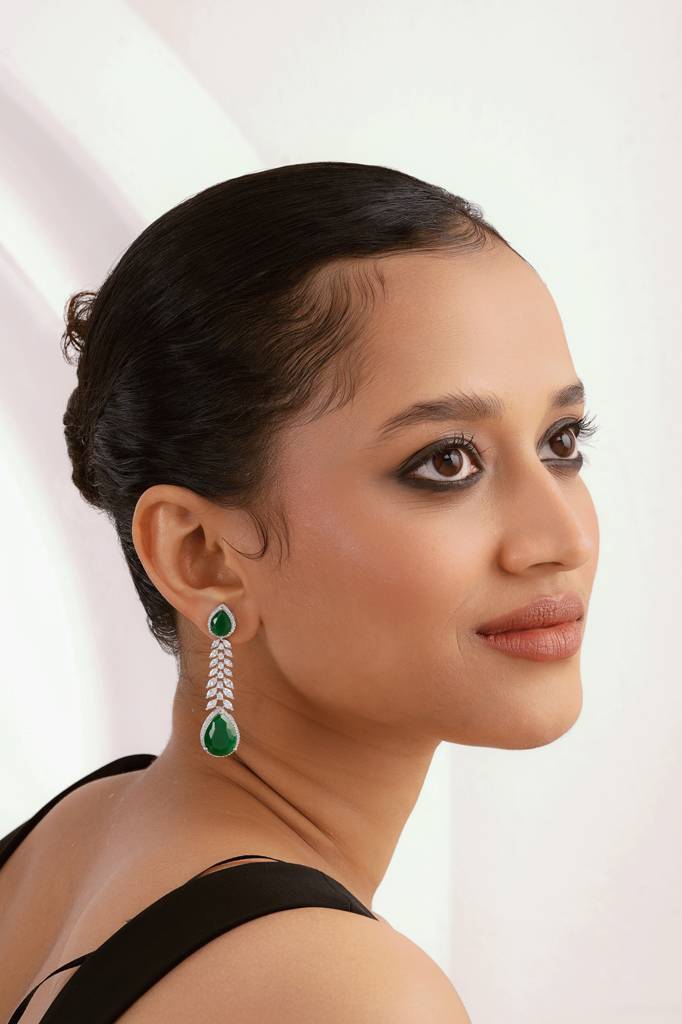 Diamante Emerald Link Dangler Earrings : WFEC493