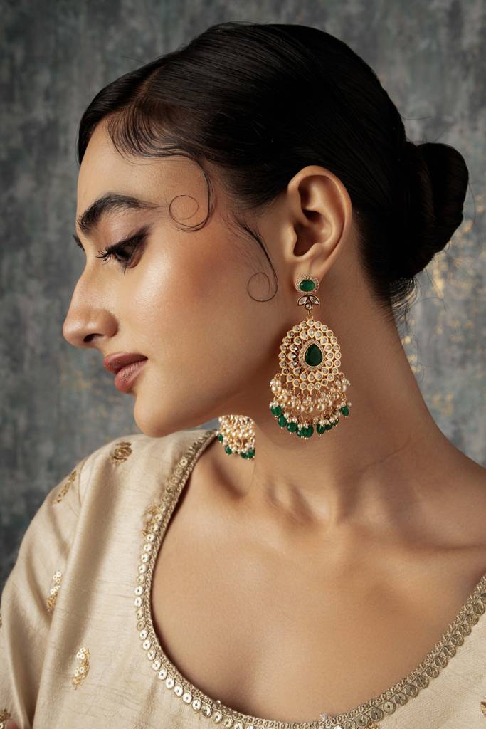 Meira Emerald Green Cascade Earrings : WFEE400