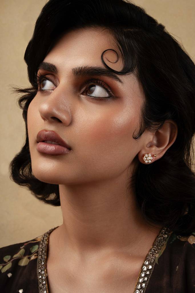 Meira Jasmine Bloom Stud Earrings : WFEE404