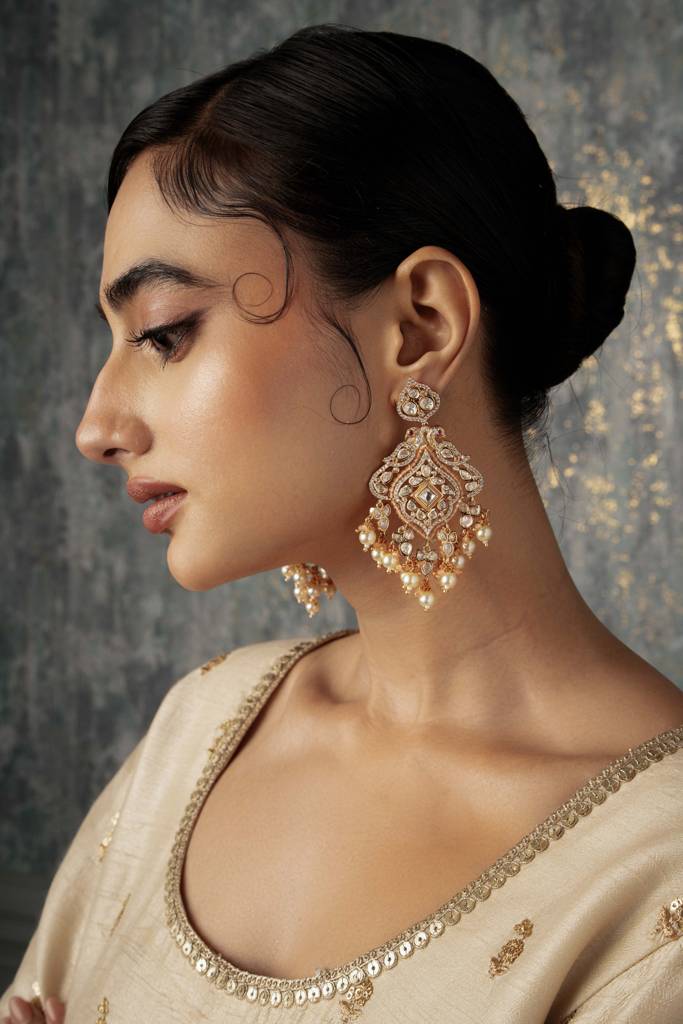 Kundan Peacock Plume Dangler Earrings : WFEE426
