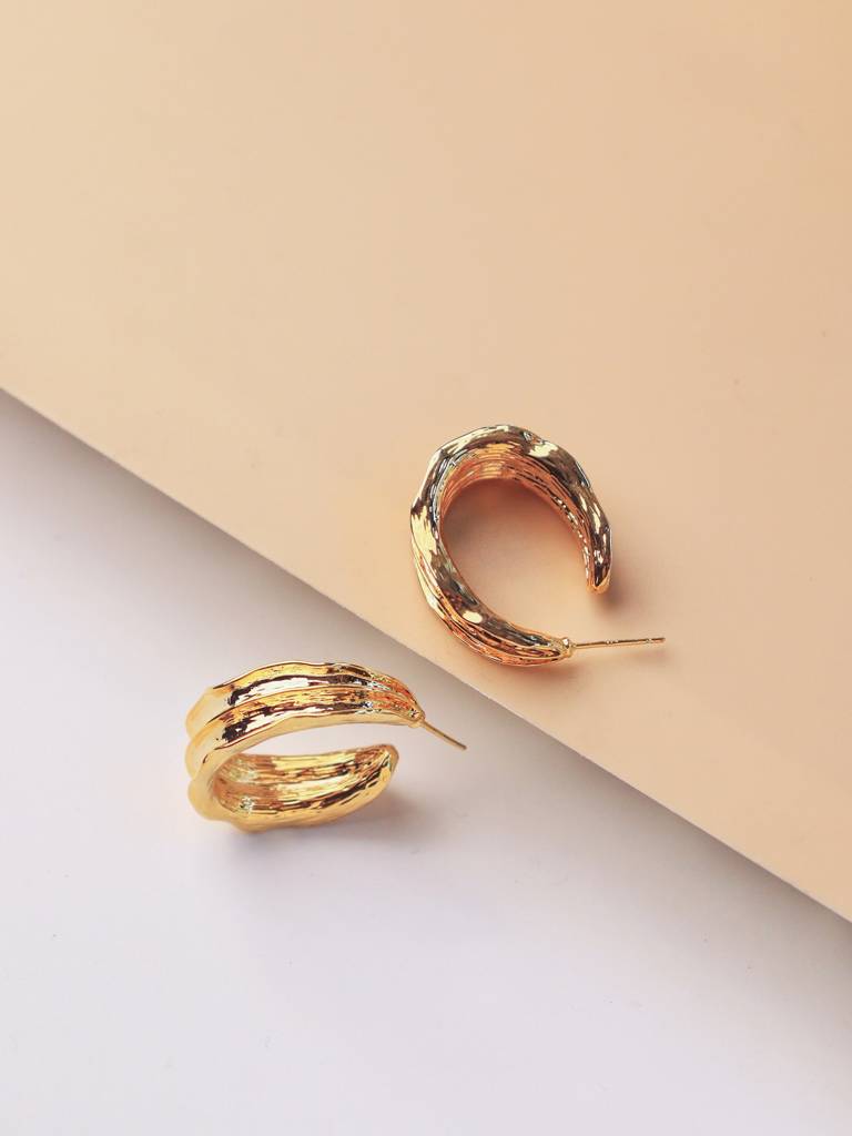 Nova Sun Streaked Hoop Earrings : WFEP109