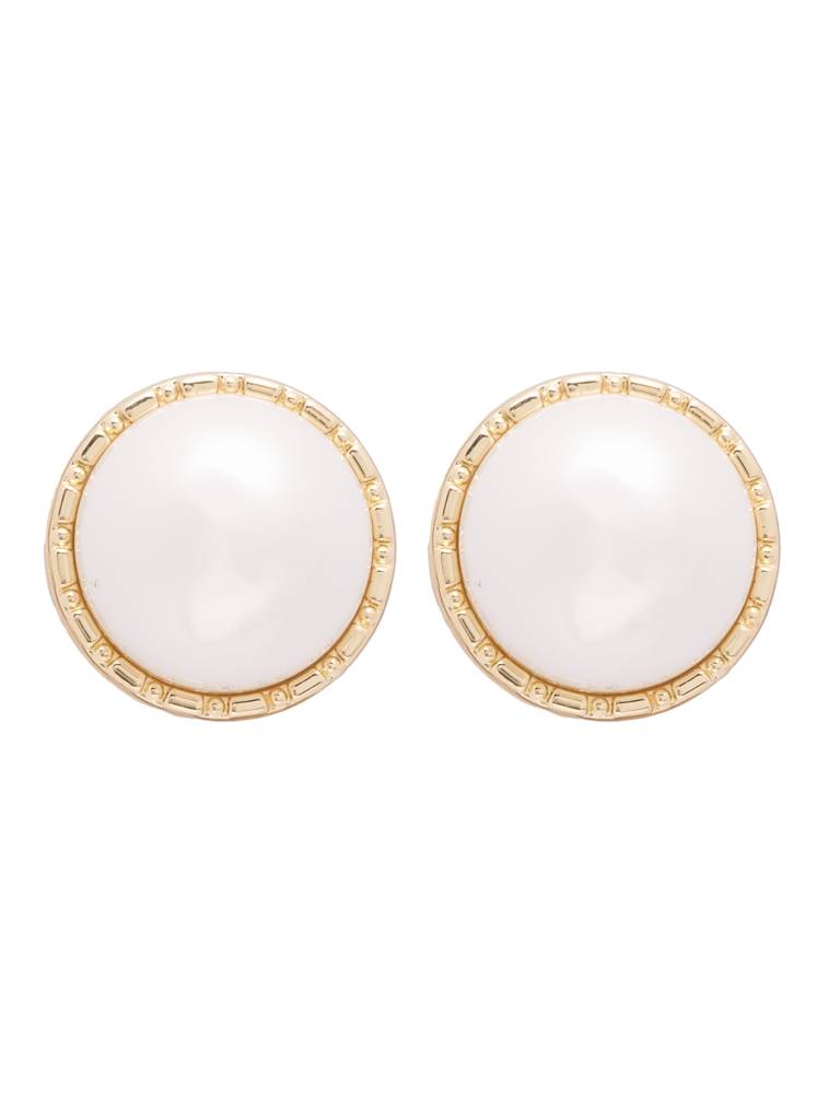 The Pearl Story - Cresent Pearl Stud Earrings : WFES58