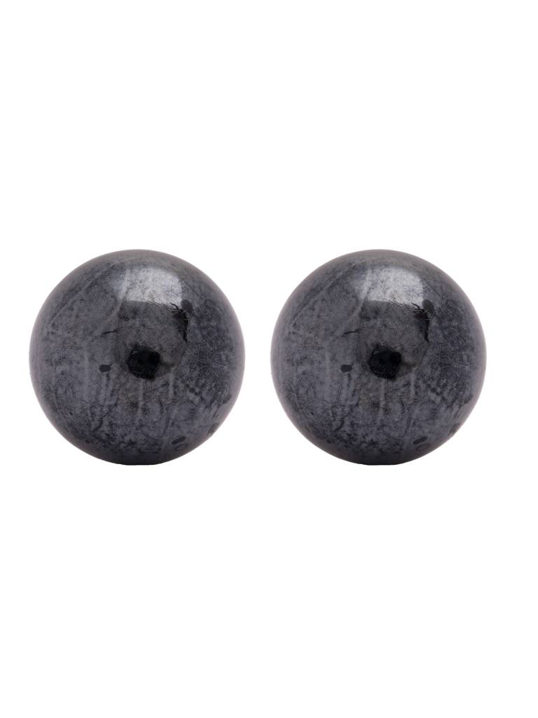 The Pearl Story - Midnight Black Button Pearl Earrings : WFES61