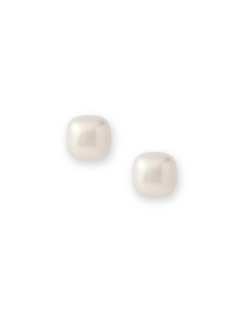 Ivory Pearl Cube Stud Earrings : WFES70