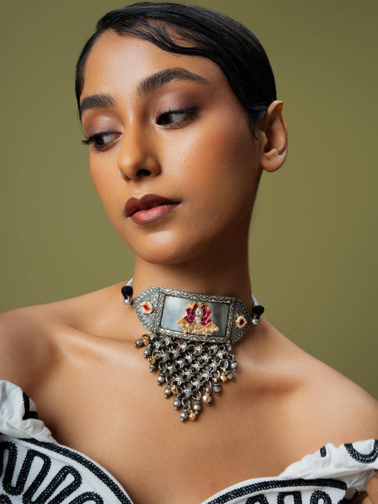 The Gypsy Lotus Love Choker : WFNO144