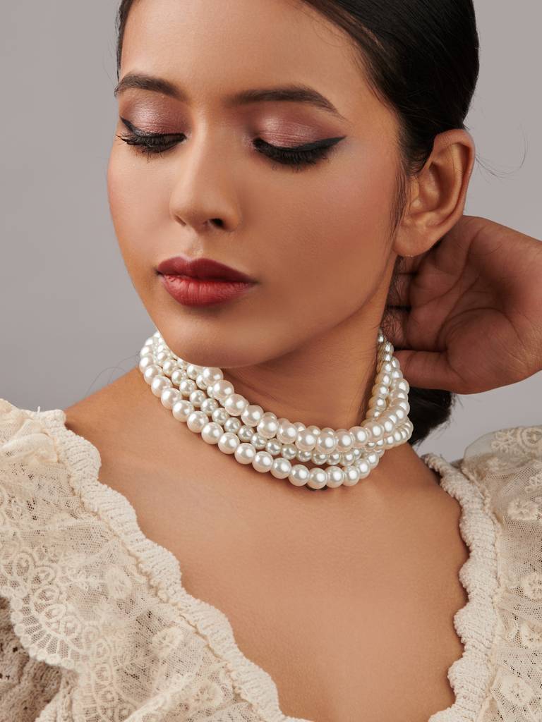 The Pearl Story - Ivory Strings Of Oyster Necklace : WFNS202