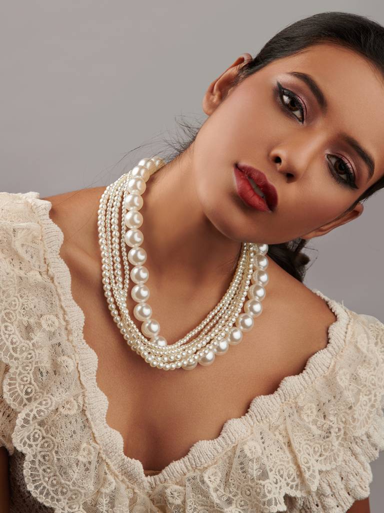 The Pearl Story - Ivory Pearl Elegance Necklace : WFNS205