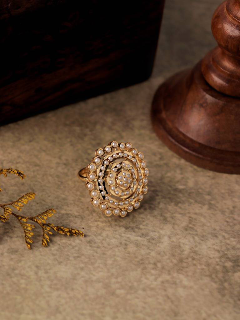 Meira Jadau Swirling Pearl Ring : WFRE200