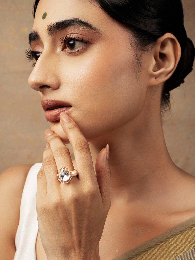 Meira White Enamel & Kundan Tear Drop Ring : WFRE203