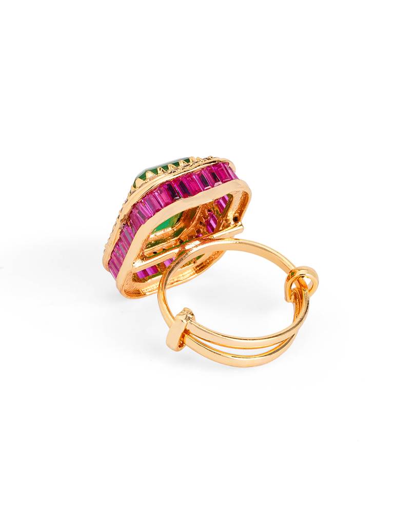 Emerlad Cut Heritage Ring : WFRE231