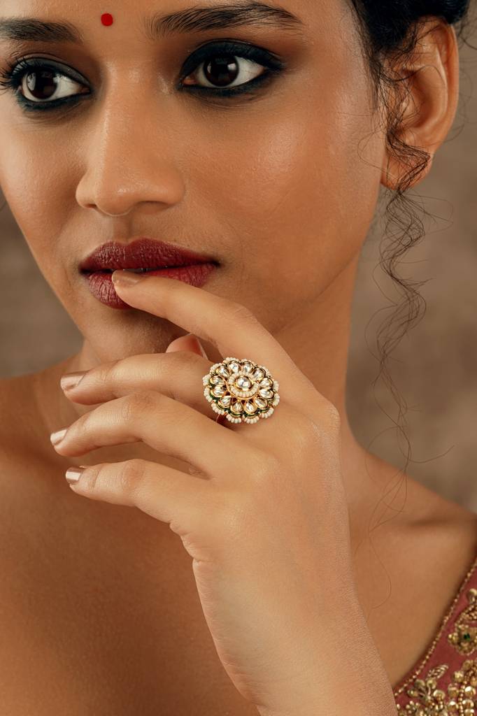Pearl Stringed Kundan Floret Ring : WFRE234