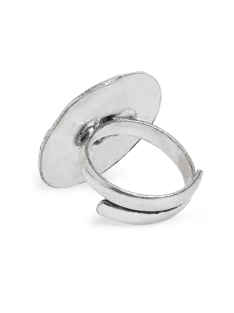 The Gypsy Embossed Floral Ring : WFRO31