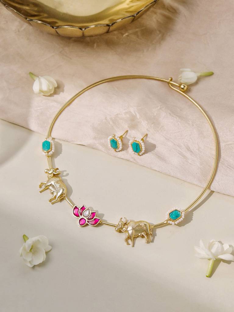 Prosperous Path Hasli Necklace : WFSE157