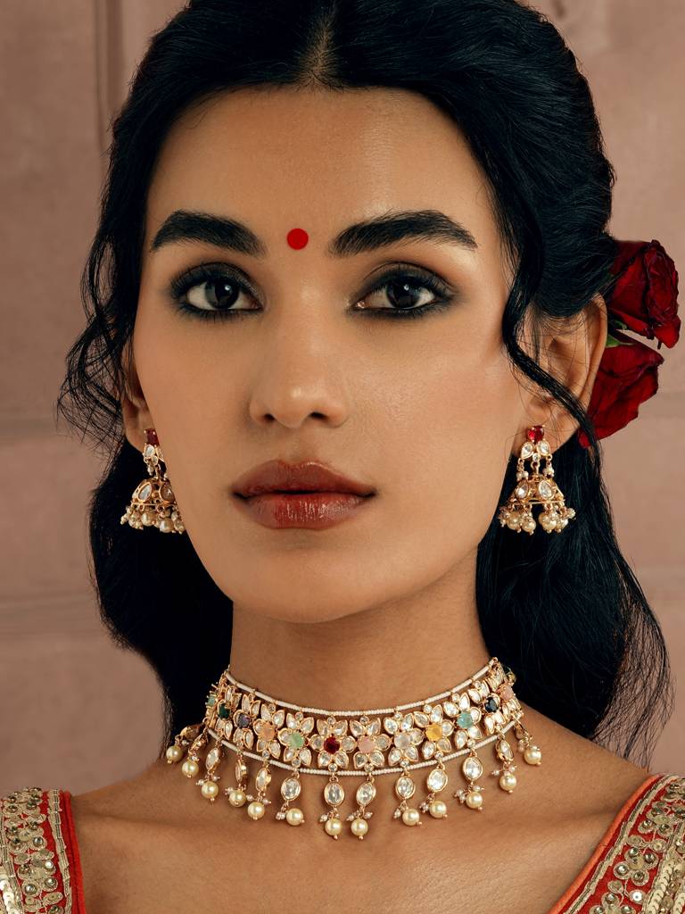 Multi-Jeweled Kundan Floral Choker Set : WFSE169