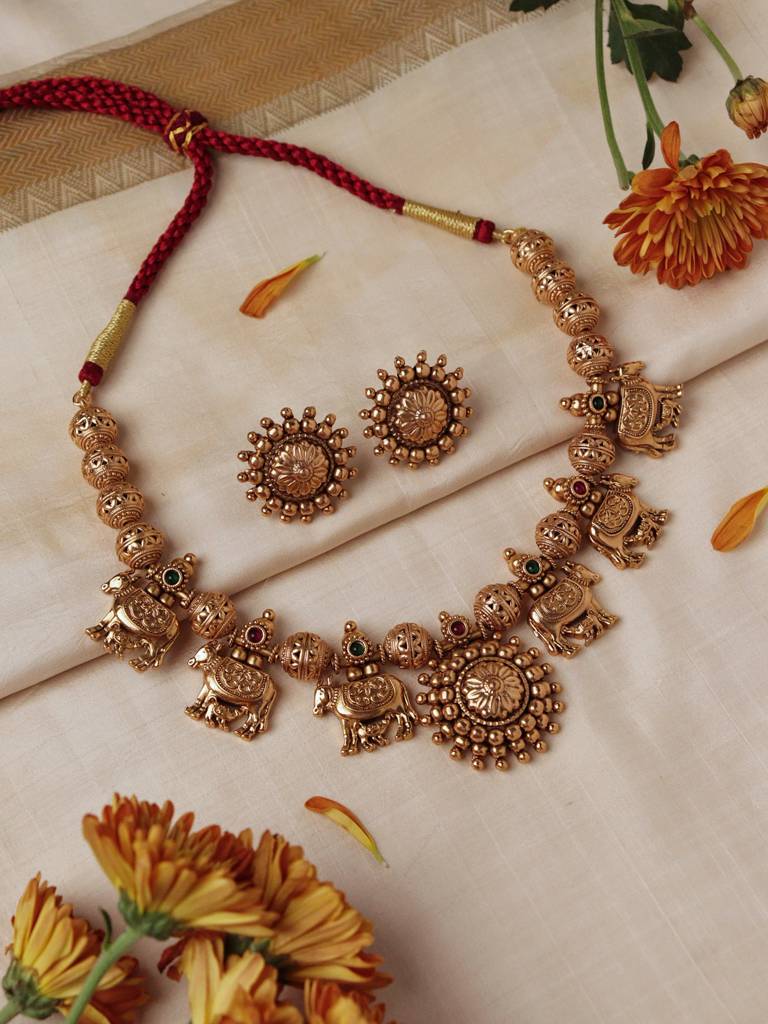 Traditional Kamdhenu Necklace Set : WFSE193