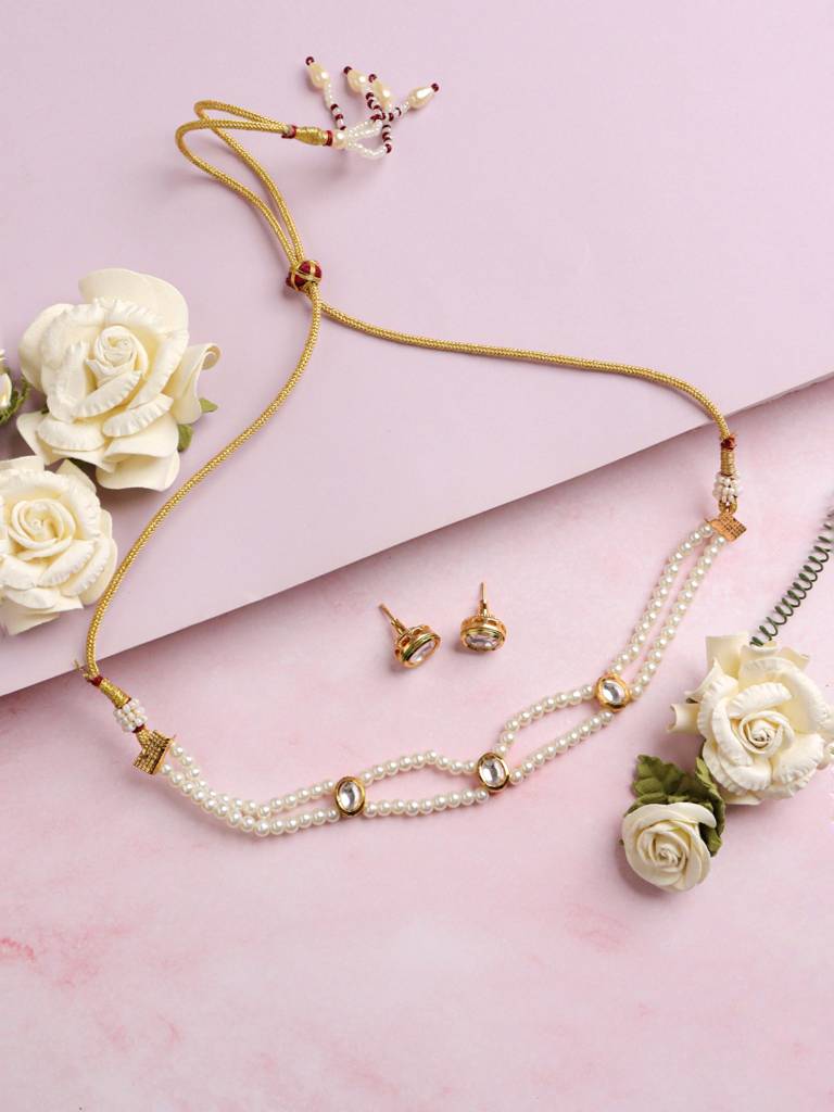 The Zoya Pearls Tushi Choker Set : WFSE48