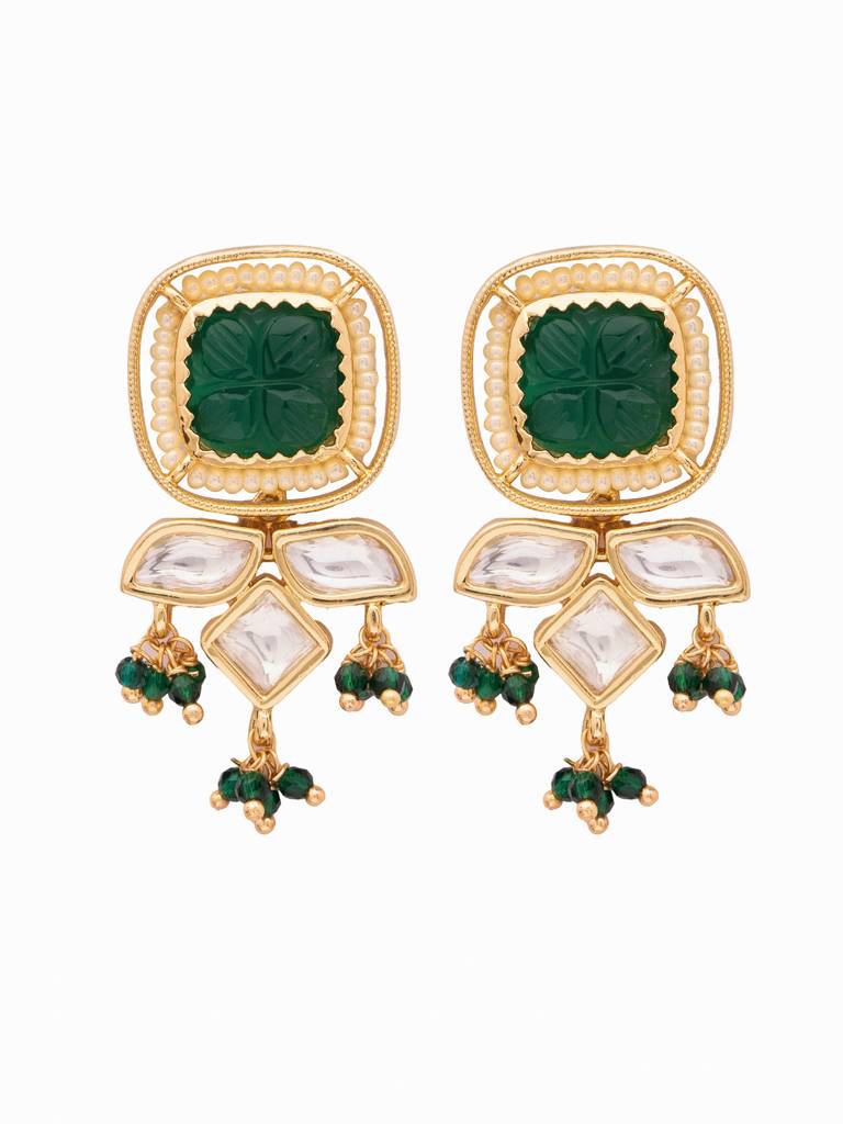 Tashvi Emerald Enchantment: Polki Choker Set In Lush Green : WFSE82