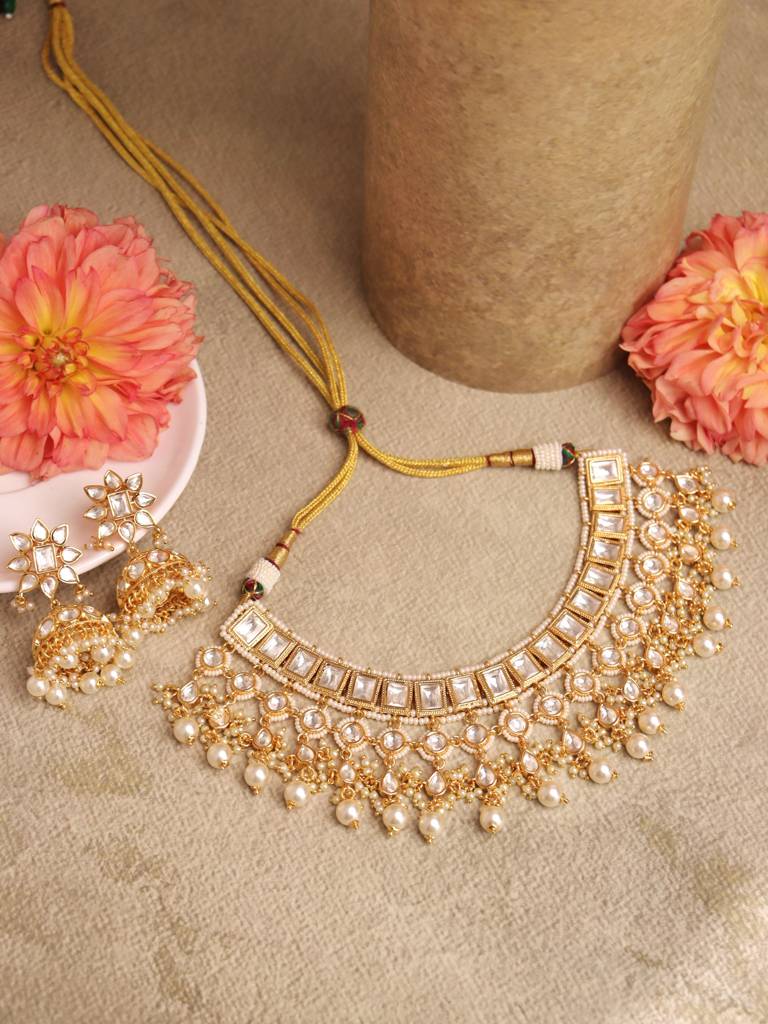 Kundan Embellished Choker Set With Pearl Drops : WFSE93