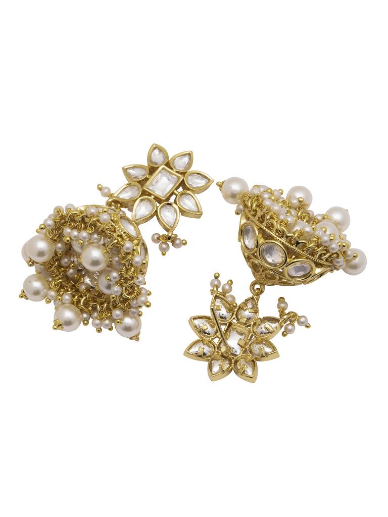 Kundan Embellished Choker Set With Pearl Drops : WFSE93