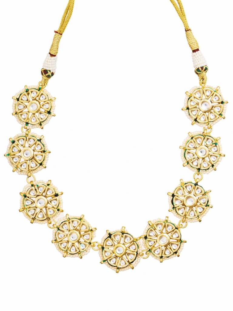 18 Kt Gold & White Kundan Petal Choker Necklace : WFSE97