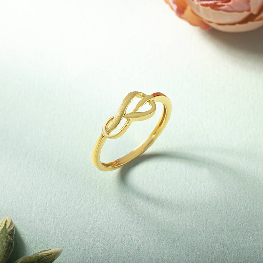 Kisna 14K Yellow Gold Infinia Ring For Women : WG10036