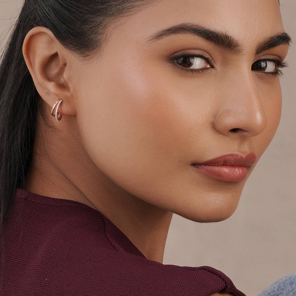 Dual Curve Hug Hoops In 92.5 Sterling Silver : WH-ER-152-SL