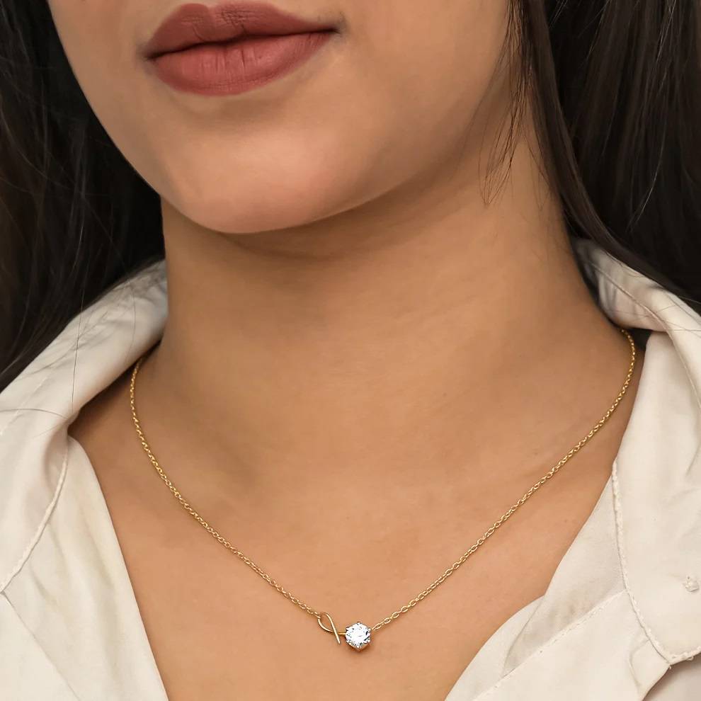 Ribbon Radiance Necklace In 92.5 Sterling Silver : WH-NK-147-GD