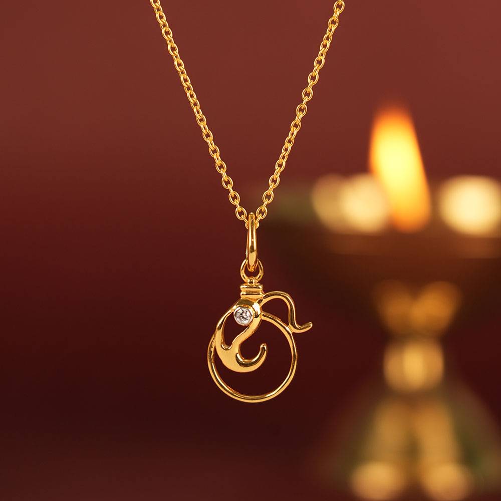 Ganpati Swirl Necklace In 92.5 Sterling Silver : WH-NK-GP-004-GD