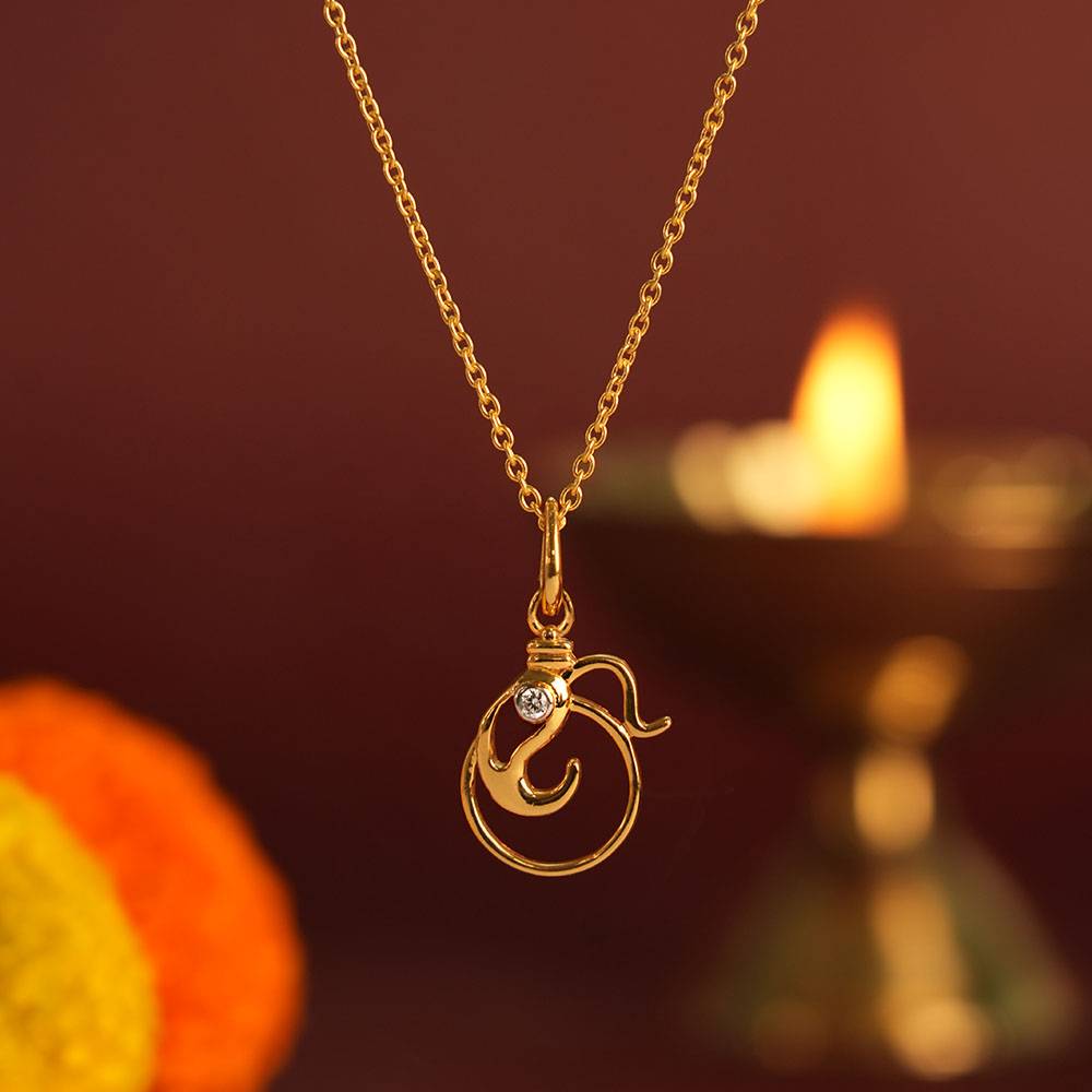 Ganpati Swirl Necklace In 92.5 Sterling Silver : WH-NK-GP-004-GD