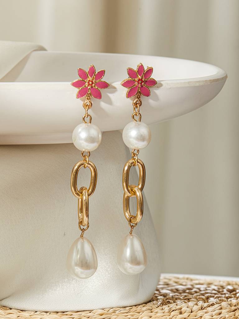 Gold Plated Pearl Beaded Floral Drop Earrings : WJ-JS24-ER0122