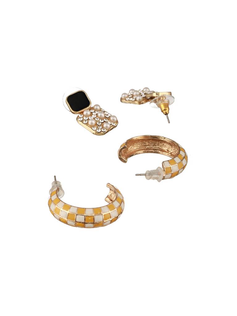 Set Of 2 Cubic Zirconia Studded Contemporary Half Hoop Earrings : WJ-JS24-ER0125