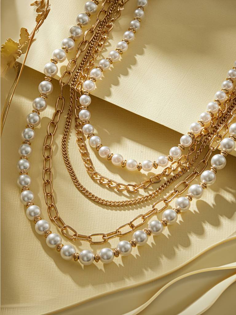 Brass Gold-Plated Pearl Beaded Layered Necklace : WJ-JS24-NL0082