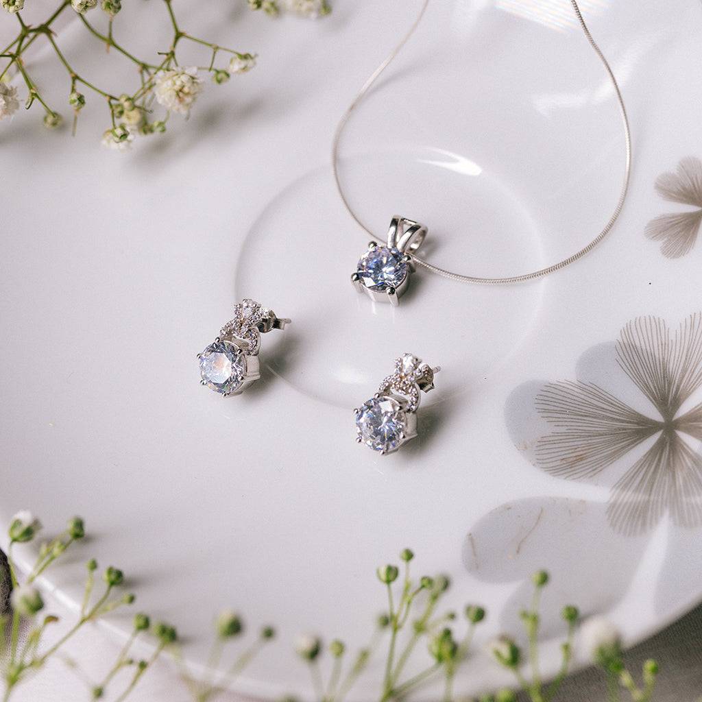 Solitaire Jewellery Set