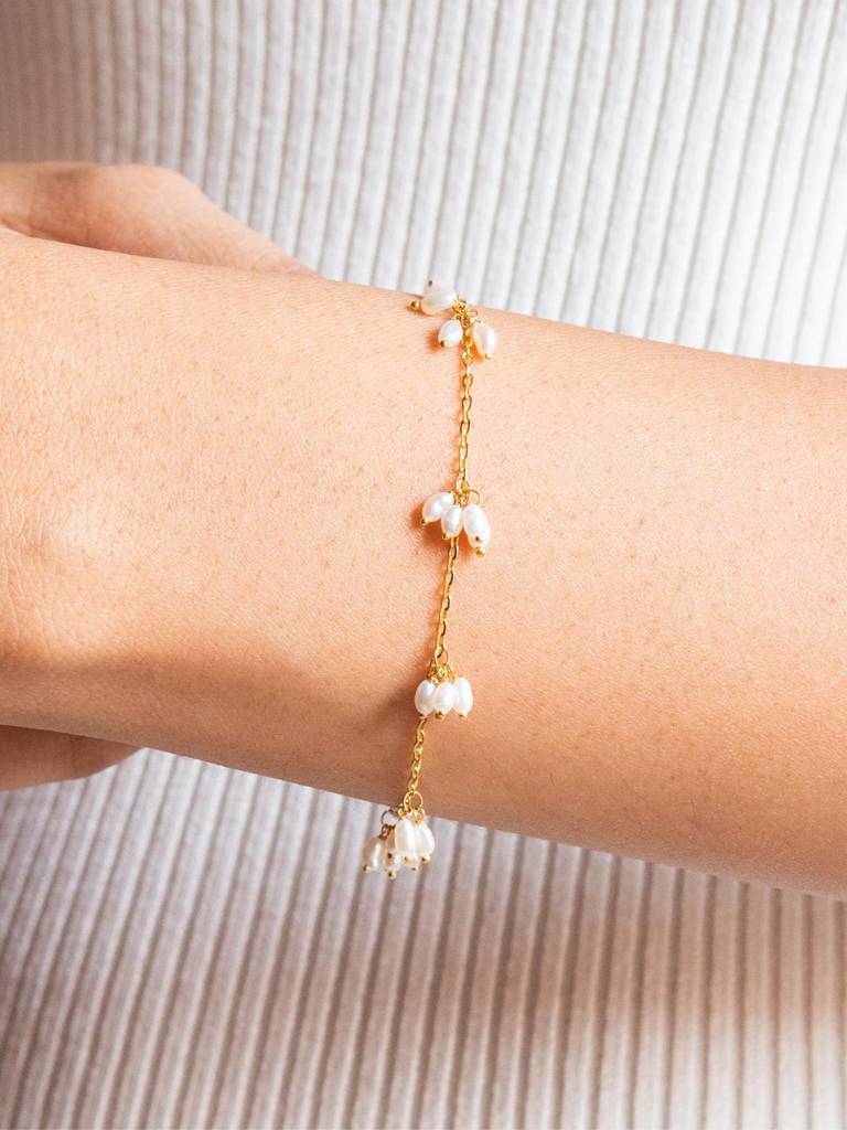 Stac Scattered Pearl Bracelet