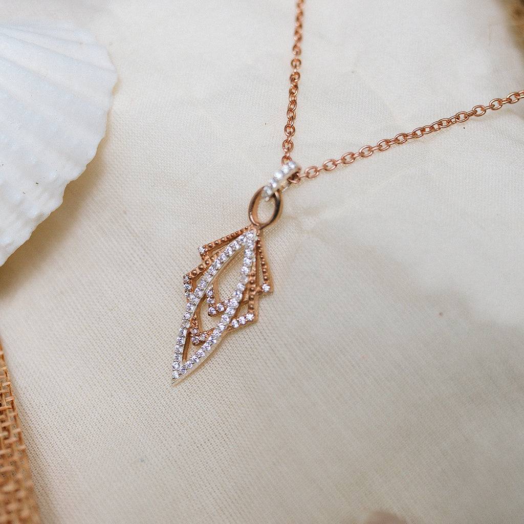 Dual-Tone Oval Pendant With Chain