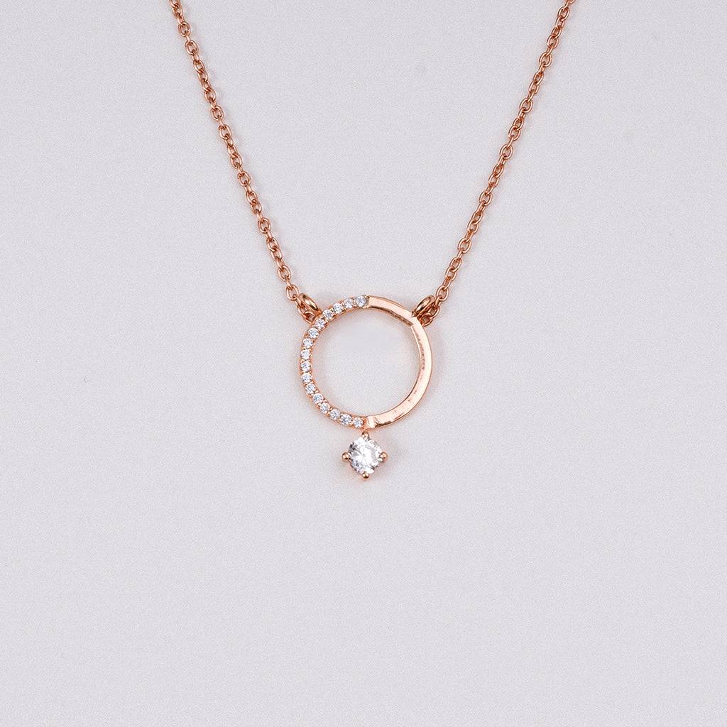 Petite Halo Pendant With Chain