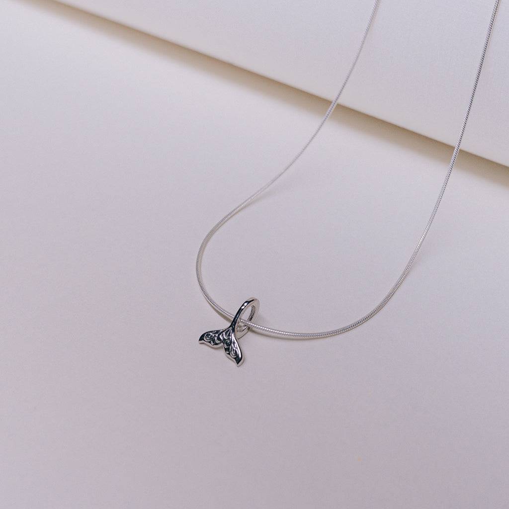 Fish Tail Pendant With Chain