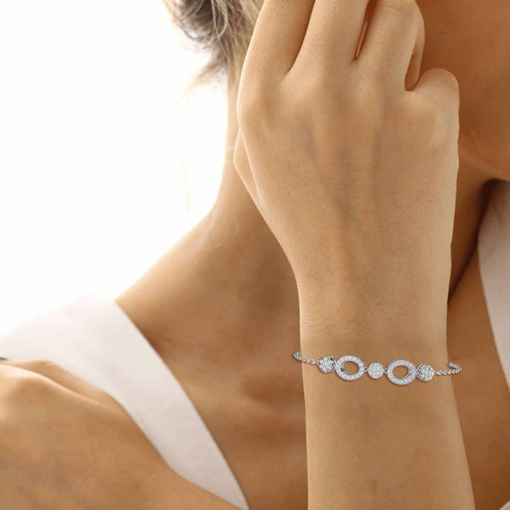 Opulent Halo Bracelet : AILBR-288