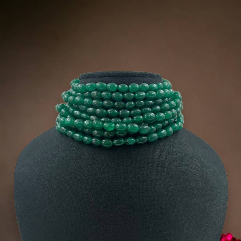 Emerald Green Radiance Multilayer Beaded Choker : RMQJ0217