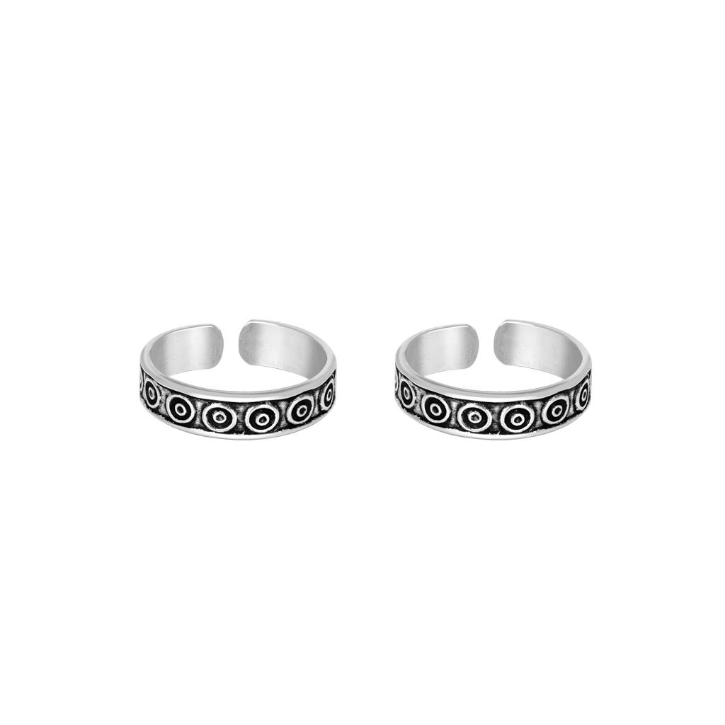 Oxidised Circular Toe Ring : XTR486