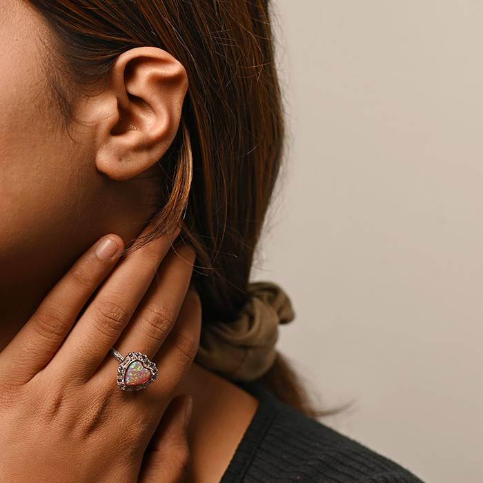 Heart Blush Silver Ring : LR431